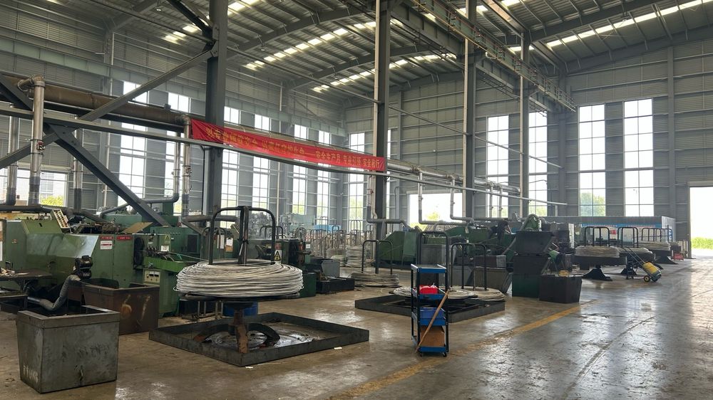 Factory tour 03